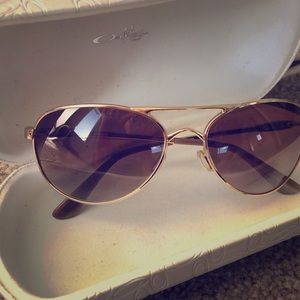 Oakley aviator Sunglasses